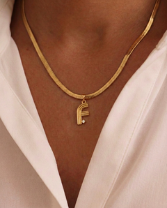 letter:F